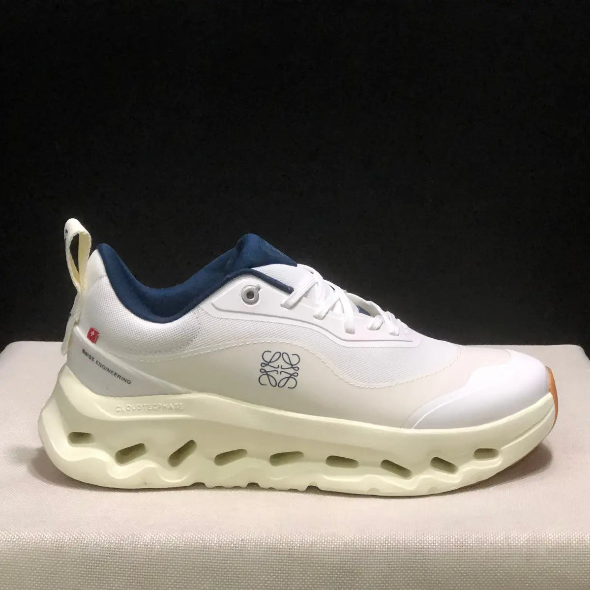On Cloud × Loewe — Cloudtilt Light Blue Ma boutique