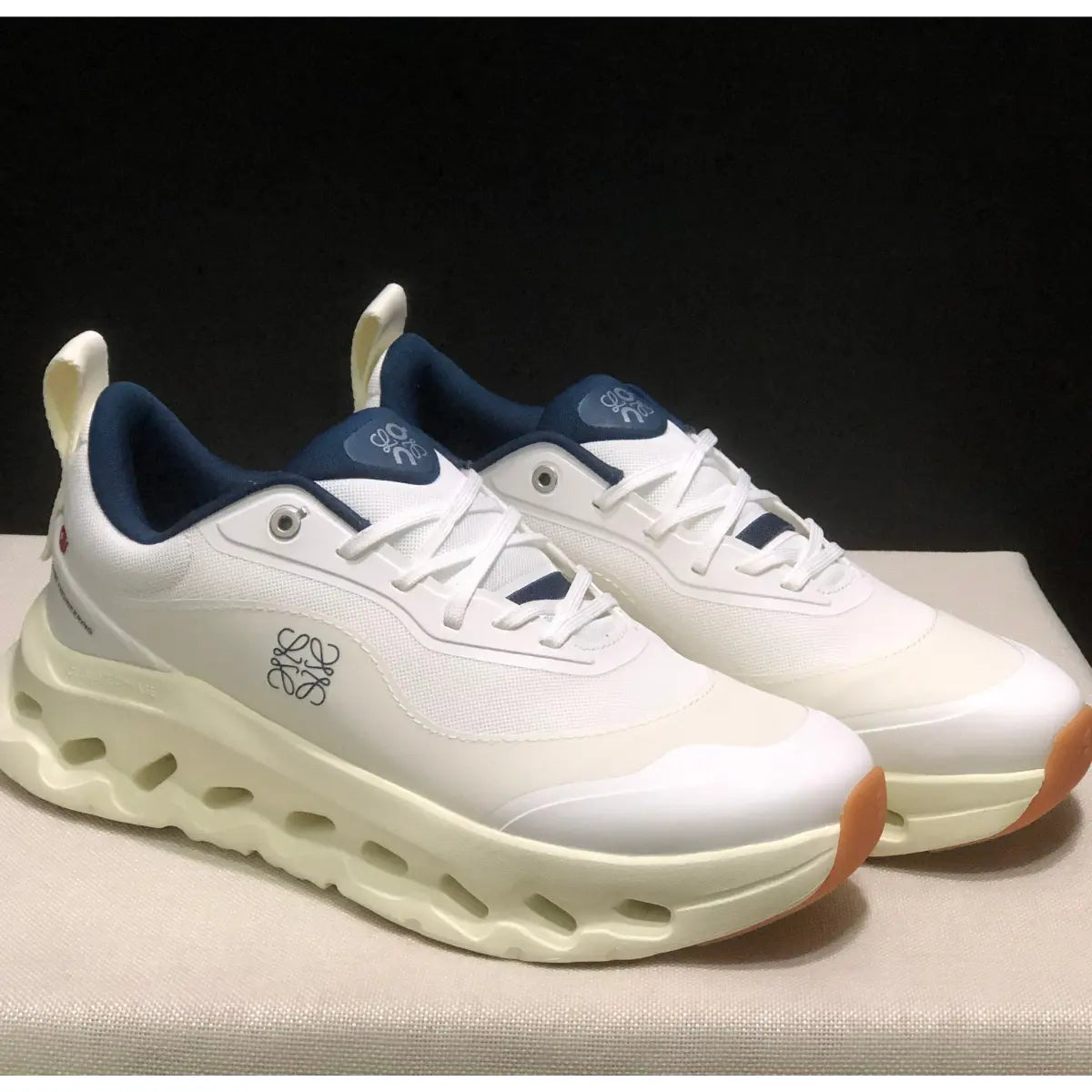 On Cloud × Loewe — Cloudtilt Light Blue Ma boutique