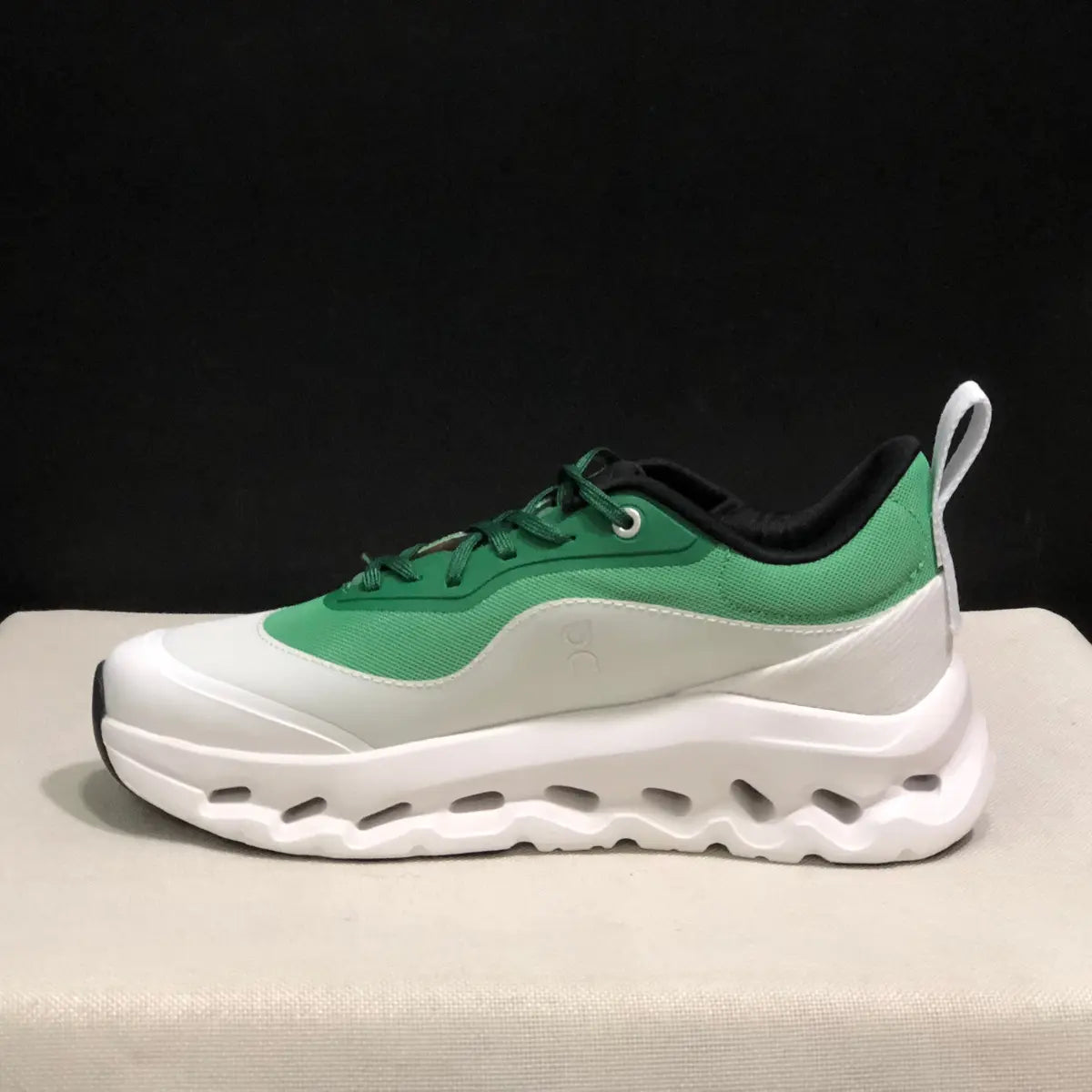 On Cloud × Loewe — Cloudtilt Vert Ma boutique