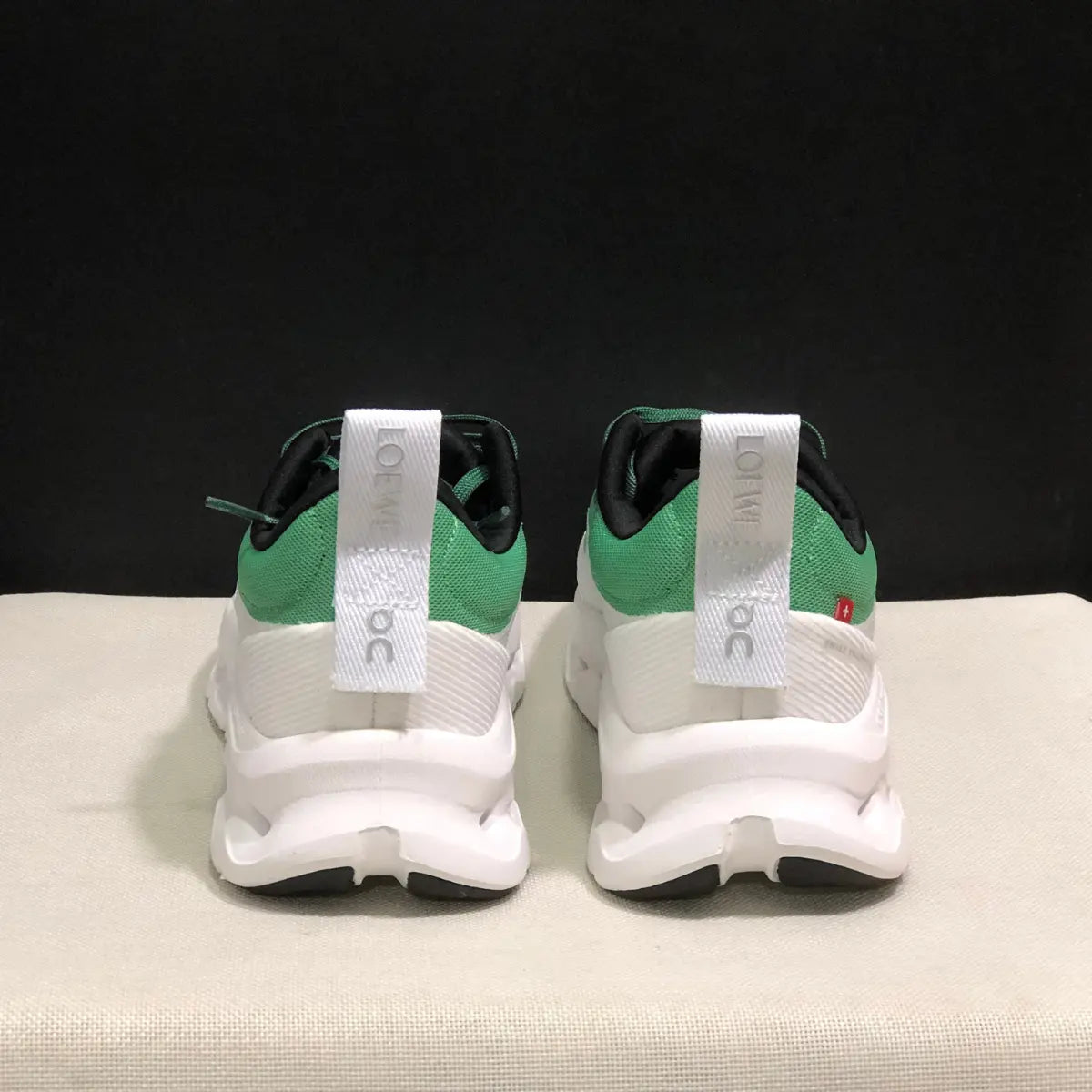 On Cloud × Loewe — Cloudtilt Vert Ma boutique