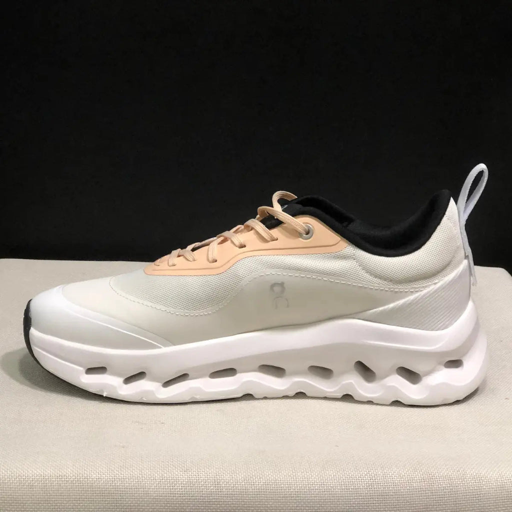 On Cloud × Loewe — Cloudtilt Beige Ma boutique