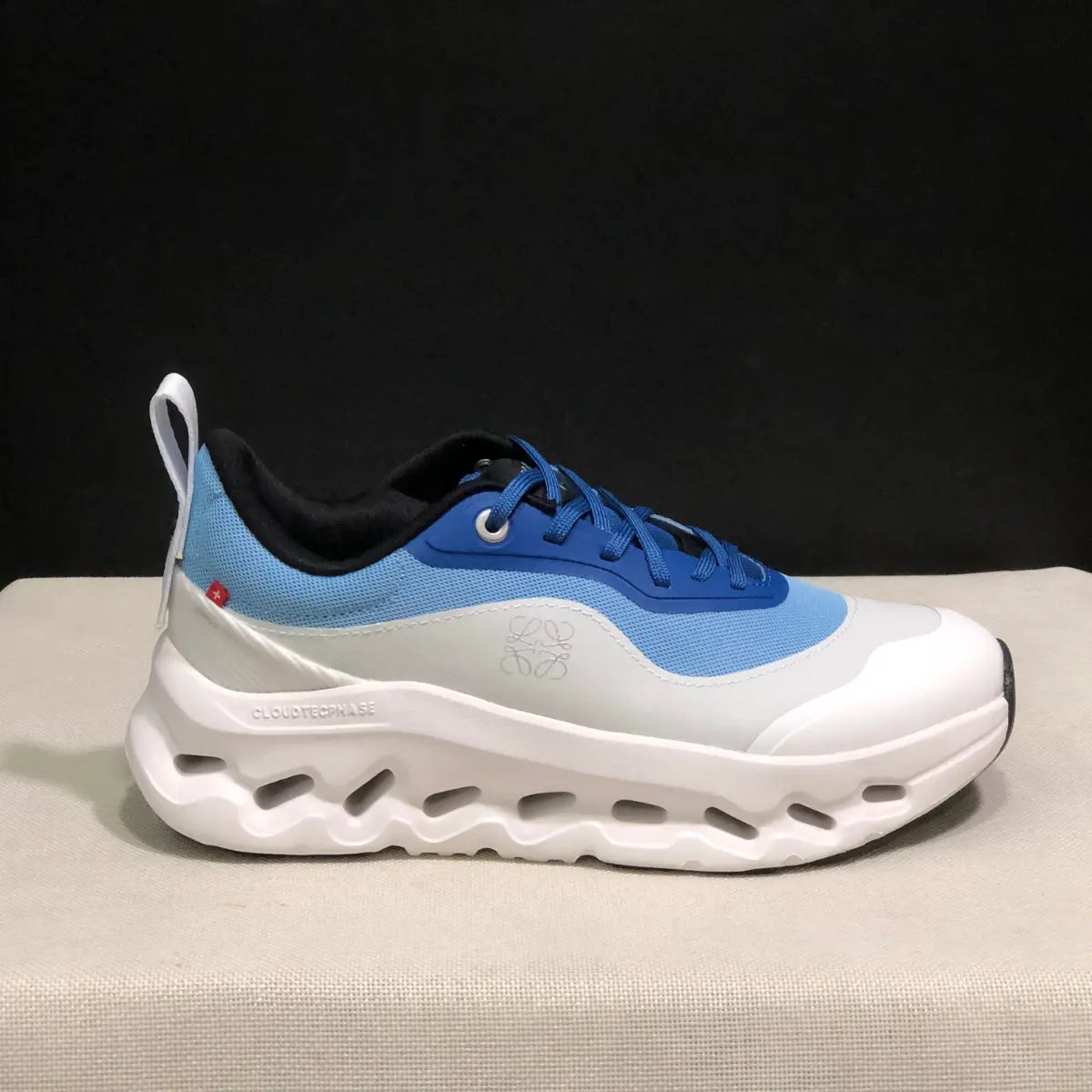 On Cloud × Loewe — Cloudtilt Blue Sky Ma boutique