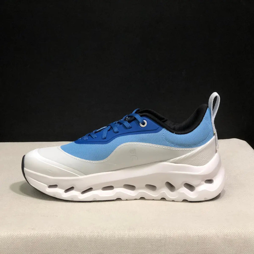 On Cloud × Loewe — Cloudtilt Blue Sky Ma boutique