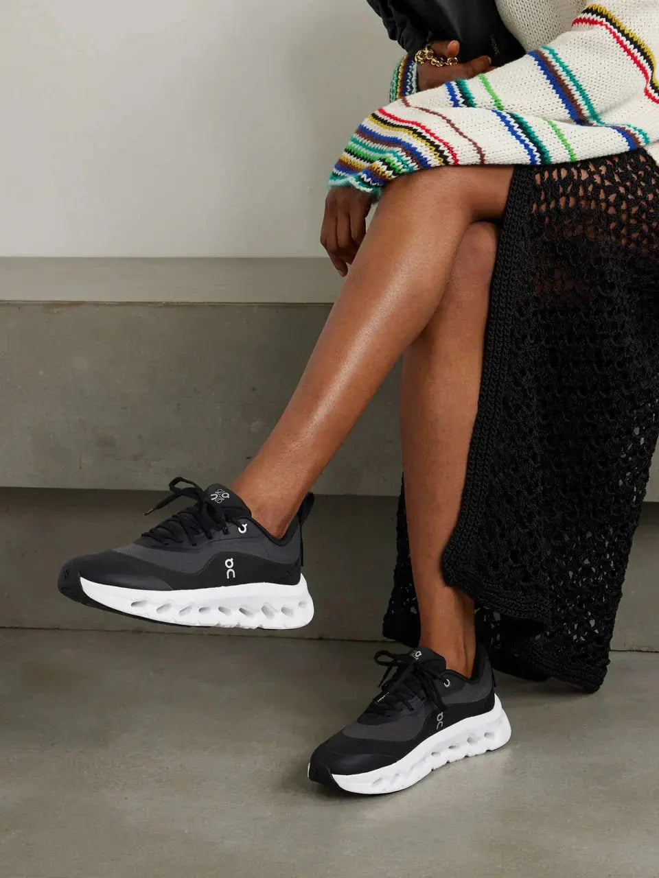On Cloud × Loewe — Cloudtilt Noir et Blanc Ma boutique
